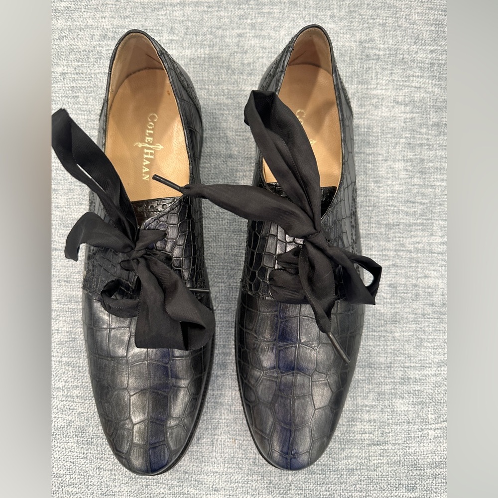 Cole Haan Black Croc-Patterned Oxfords